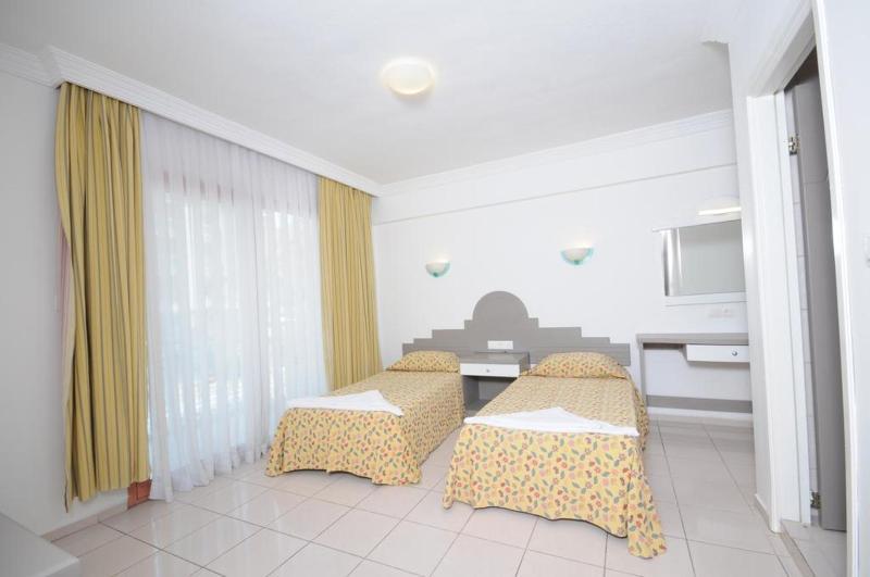 Kocer Club Apartments 马尔马里斯 外观 照片