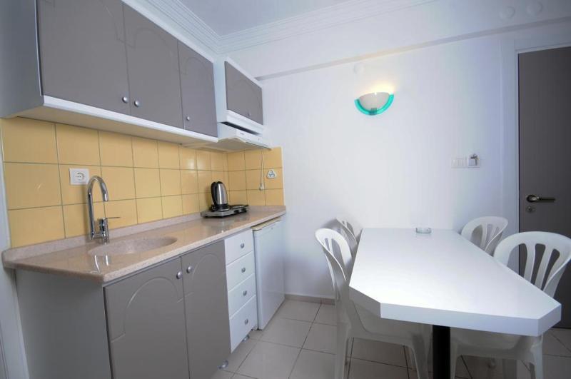 Kocer Club Apartments 马尔马里斯 外观 照片